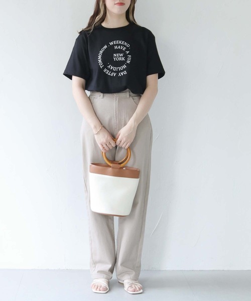 HER CLOSET（ハークローゼット）の「【shemoshelly】WEB限定サークルロゴTシャツ（Tシャツ/カットソー・レディース・ブラック/ホワイト/ネイビー・S/M/L）」の20枚目の写真