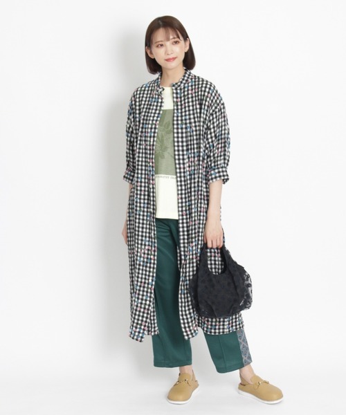 H.A.K（ハク）の「ナイロンツイル×サイロンシャーサークルレースギャザートートバッグ（トートバッグ・レディース・ベージュ/ブラック・FREE）」の7枚目の写真