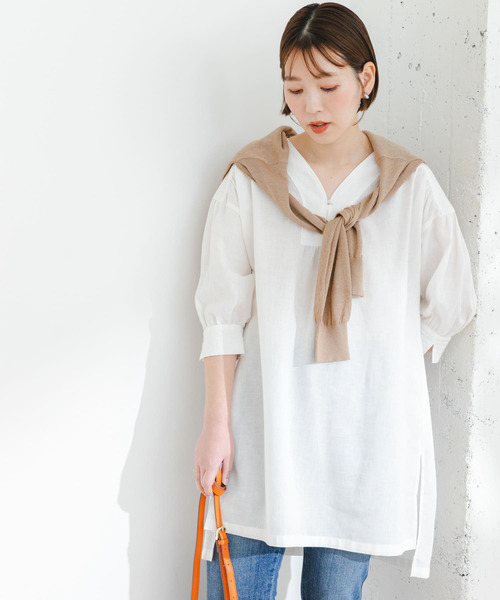 F by ROSSO(エフバイロッソ)の「『UR TECH 高機能リネン』F by ROSSO スキッパーチュニックブラウス(チュニック・レディース・ブルー系その他/オフホワイト/ブラック/イエロー・FREE)」の1枚目の写真