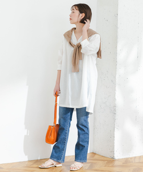 F by ROSSO(エフバイロッソ)の「『UR TECH 高機能リネン』F by ROSSO スキッパーチュニックブラウス(チュニック・レディース・ブルー系その他/オフホワイト/ブラック/イエロー・FREE)」の10枚目の写真