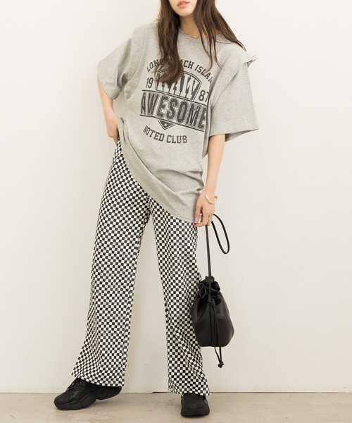 DAY CLOSET(デイ クローゼット)の「レディース チュニック風レイヤードロゴTシャツ(Tシャツ/カットソー・レディース・ブラック/グレー・L/S/M)」の12枚目の写真