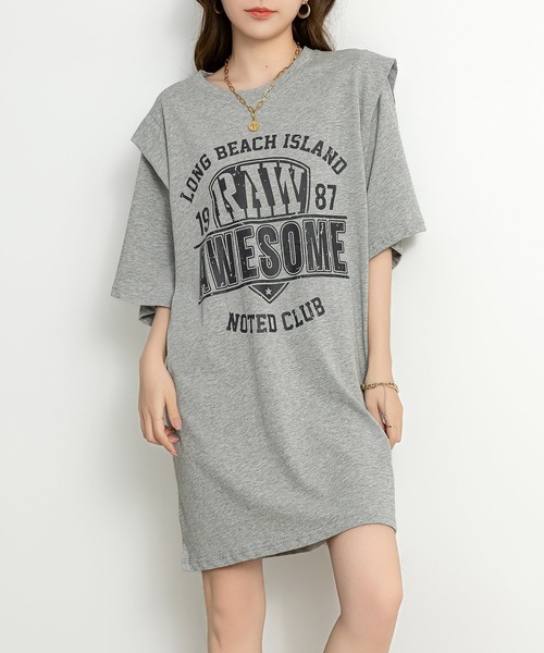 DAY CLOSET(デイ クローゼット)の「レディース チュニック風レイヤードロゴTシャツ(Tシャツ/カットソー・レディース・ブラック/グレー・L/S/M)」の19枚目の写真