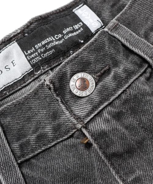 Levi's(リーバイス)の「LEVI'S/リーバイス SILVERTAB LOOSE SHORT デニムショーツ ハーフパンツ(デニムパンツ・メンズ・ブラック/ブルー・32/34/36/30)」の6枚目の写真