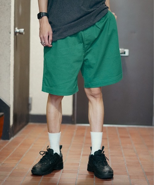 ROOT THREE(ルートスリー)の「【ROOT THREE/ルートスリー】ワイドシルエットショート パンツ ストレッチ ストリート スケーター(その他パンツ・メンズ・ブルー/グリーン/オレンジ/ブラック・SMALL/MEDIUM/LARGE/X-LARGE)」の3枚目の写真