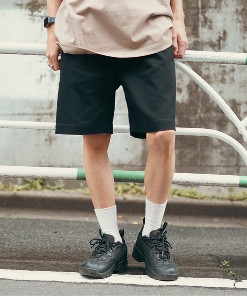 ROOT THREE(ルートスリー)の「【ROOT THREE/ルートスリー】ワイドシルエットショート パンツ ストレッチ ストリート スケーター(その他パンツ・メンズ・ブルー/グリーン/オレンジ/ブラック・SMALL/MEDIUM/LARGE/X-LARGE)」の1枚目の写真