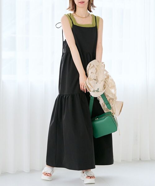 MAJESTIC LEGON(マジェスティックレゴン)の「ティアードキャミワンピ(ワンピース・レディース・ベージュ/ブラック・MEDIUM/SMALL)」の6枚目の写真