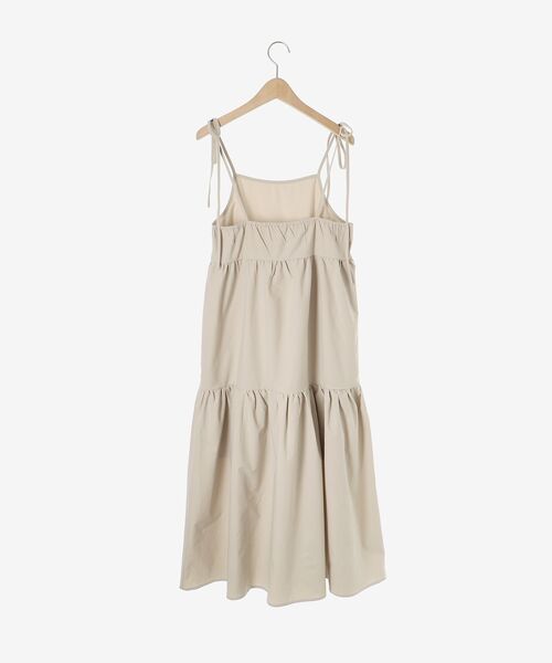 MAJESTIC LEGON(マジェスティックレゴン)の「ティアードキャミワンピ(ワンピース・レディース・ベージュ/ブラック・MEDIUM/SMALL)」の17枚目の写真