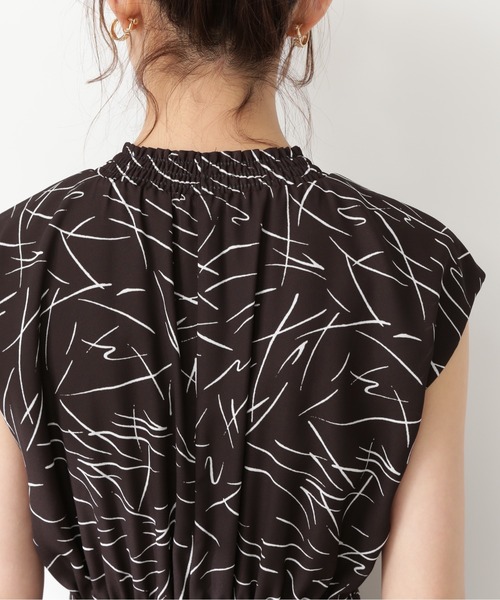 N.(N. Natural Beauty Basic)(エヌエヌナチュラルビューティーベーシック)の「【S Size Line】◆モノトーンプリントワンピース(ワンピース・レディース・ホワイト系その他/ブラック系その他・SMALL/MEDIUM)」の4枚目の写真