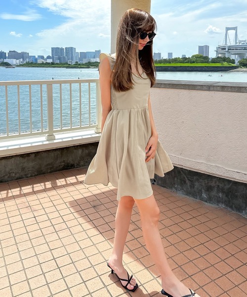 KOBE LETTUCE（コウベレタス）の「[ 岡部あゆみさんコラボ ] マルチwayカシュクールワンピース（ワンピース・レディース・ライトブルー/ブラック/ベージュ系1/ピンク/ベージュ系/ピンク系/イエロー/ブラック系/ブルー系/イエロー系・1/2）」の3枚目の写真