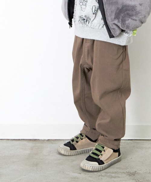 MAKE YOUR DAY(メイクユアデイ)の「ぐいんぐいんのストレッチテーパードパンツ■80~140cm(その他パンツ・キッズ・ブラック/アイボリー/カーキ/ブラウン・80/100/110/120/130/140/90)」の9枚目の写真