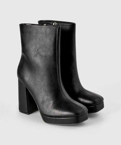 BENETTON (UNITED COLORS OF BENETTON)(ベネトンユナイテッドカラーズオブベネトン)の「チャンキーヒール ショートブーツ(ブーツ・レディース・ブラック・38/37/39/36)」の8枚目の写真