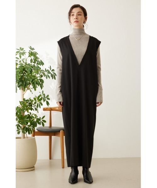 crie conforto（クリーコンフォルト）の「ディープネックワンピース（ワンピース・レディース・グレー/ブラック・MEDIUM/SMALL）」の16枚目の写真