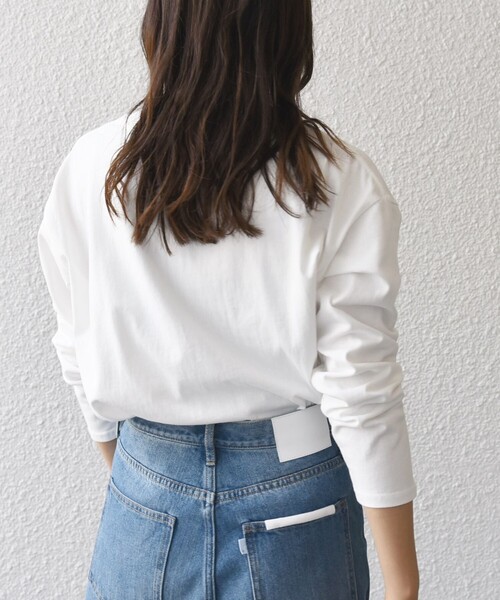 SHIPS any(シップス エニィ)の「【SHIPS any別注】THE KNiTS:〈洗濯機可能〉ラウンドヘム ロゴ ロンTEE(Tシャツ/カットソー・レディース・ホワイト/ホワイト系その他/ライトグレー・ONE SIZE)」の22枚目の写真