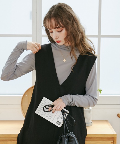 ANGIE(アンジー)の「袖が選べる ハイネック シアートップス(Tシャツ/カットソー・レディース・ライトグレー系1/ブラック系1/グレー系1/ブラック/オフホワイト/ライトグレー/ホワイト系1/グレー・FREE)」の10枚目の写真