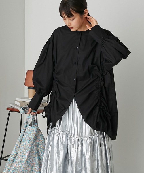 forksy.(フォルクシー)の「【forksy.】ノーカラーボリュームスリーブドロストシャツ(シャツ/ブラウス・レディース・ブラック/オフホワイト/オリーブ・FREE)」の2枚目の写真