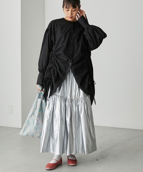 forksy.(フォルクシー)の「【forksy.】ノーカラーボリュームスリーブドロストシャツ(シャツ/ブラウス・レディース・ブラック/オフホワイト/オリーブ・FREE)」の8枚目の写真