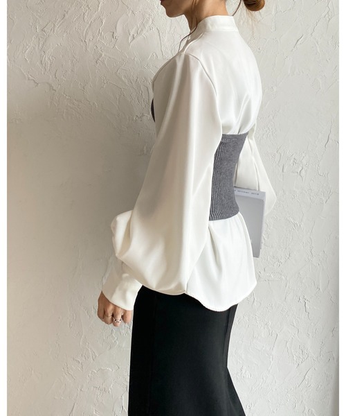 She's Closet（シーズクローゼット）の「ショート丈リブニットコルセットビスチェトップス（チューブトップ・レディース・杢グレー/アイボリー/ブラック・FREE）」の16枚目の写真