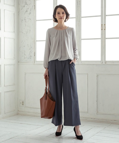 aquagarage（アクアガレージ）の「フロントタック裏起毛シフォンブラウス（シャツ/ブラウス・レディース・ブラック/ライトパープル/ライトグレー/ネイビー/オフホワイト/ベージュ/ライトピンク・L/M/LL/S/3L）」の13枚目の写真