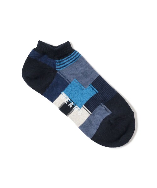 BEAMS(ビームス)の「BEAMS / パッチワーク アンクル ソックス(ソックス/靴下・メンズ・ブラック/オフホワイト/ベージュ/ネイビー・ONE SIZE)」の4枚目の写真