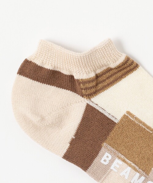 BEAMS(ビームス)の「BEAMS / パッチワーク アンクル ソックス(ソックス/靴下・メンズ・ブラック/オフホワイト/ベージュ/ネイビー・ONE SIZE)」の5枚目の写真