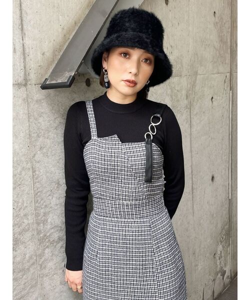 MURUA（ムルーア）の「ボトルネックニット（ニット/セーター・レディース・グリーン/グレー/ブラック/アイボリー・FREE）」の13枚目の写真