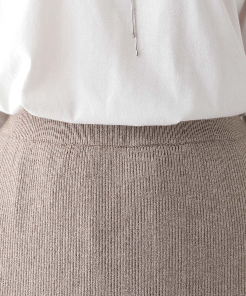 GLOBAL WORK（グローバルワーク）の「メルティニットアイラインスカート/972834（スカート・レディース・モカ/オリーブ/ブラック・LARGE/MEDIUM）」の18枚目の写真