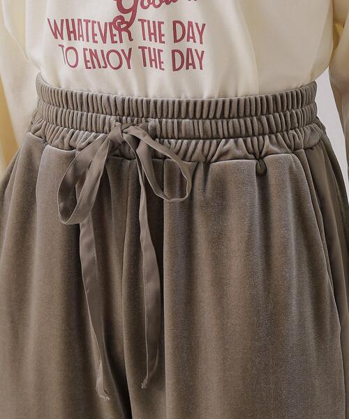 Cutie Blonde（キューティーブロンド）の「◆ライン入りベロアイージーワイドパンツ（その他パンツ・レディース・サンドベージュ/ブルー/チャコールグレー・03/02/04）」の16枚目の写真