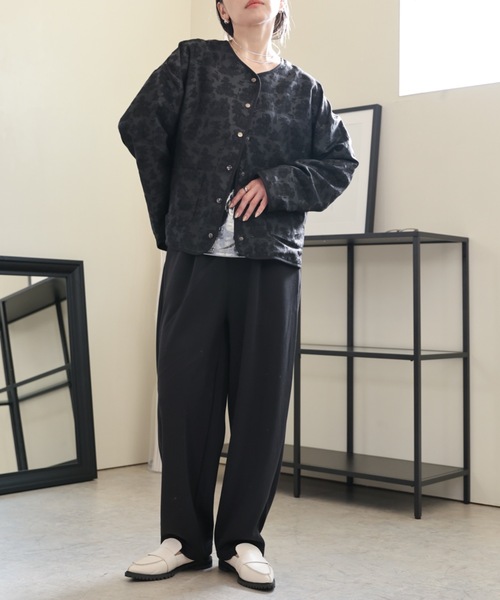 ULEULA(ウルア)の「ジャガードサテンパイピングシャツジャケット(シャツ/ブラウス・レディース・ブラック/ブラウン/アイボリー・FREE)」の22枚目の写真