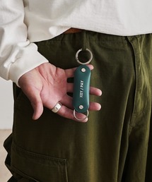 1/2 HALF（ニブンノイチハーフ）の「1/2HALF イタリアンレザーKEY/PAY（キーケース/キーアクセサリー）」