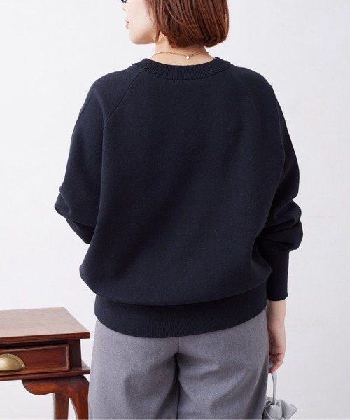 Chez toi（シェトワ）の「スエットライク刺繍ロゴプルオーバー（ニット/セーター・レディース・ブラック/サックスブルー/アイボリー・FREE）」の7枚目の写真