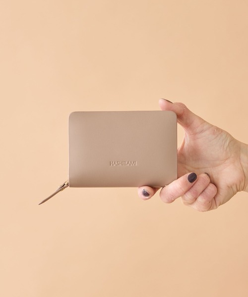 HASHIBAMI（ハシバミ）の「【HASHIBAMI】エイチビー ジャバラカードケース（カードケース・レディース・シルバー/ブラック/グレイッシュベージュ/ブルー/イエロー/ベージュ/ローズ系/ナチュラル・FREE）」の12枚目の写真