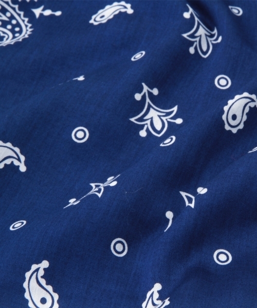 BEAMS BOY(ビームスボーイ)の「BEAMS BOY / コットンサテン 3連バンダナ(バンダナ/スカーフ・レディース・ブラック/レッド/ネイビー・ONE SIZE)」の13枚目の写真