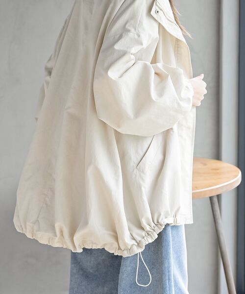 rps（アールピーエス）の「スタンドカラーナイロンコート（ナイロンジャケット・レディース・アイボリー/ブラック/ベージュ/ライトカーキ・フリー）」の22枚目の写真