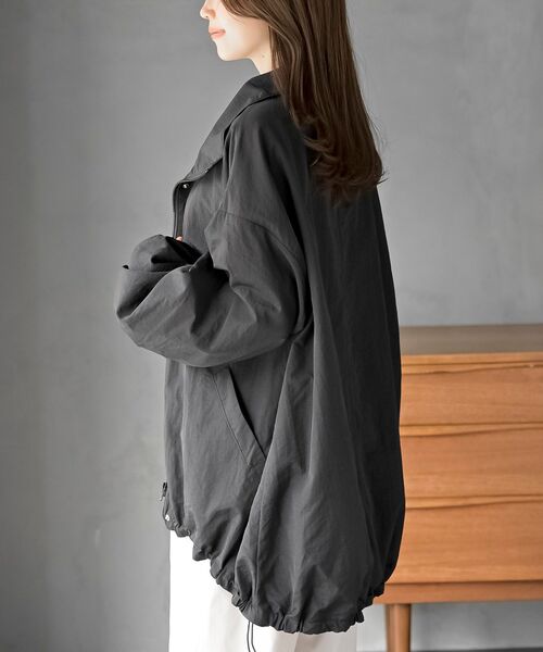 rps（アールピーエス）の「スタンドカラーナイロンコート（ナイロンジャケット・レディース・アイボリー/ブラック/ベージュ/ライトカーキ・フリー）」の15枚目の写真