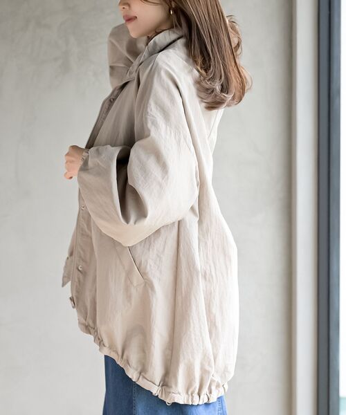 rps（アールピーエス）の「スタンドカラーナイロンコート（ナイロンジャケット・レディース・アイボリー/ブラック/ベージュ/ライトカーキ・フリー）」の7枚目の写真