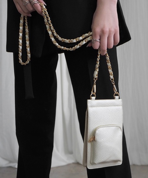 minia（ミニア）の「スマホが入るお財布ショルダー（ショルダーバッグ・レディース・ブラック/ピンク/シルバー/ゴールド/モカ/ホワイト系/グリーン系・FREE）」の2枚目の写真