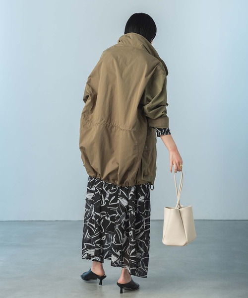 Gready Brilliant(グレディブリリアン)の「キカ柄シアーシャツワンピース(シャツワンピース・レディース・ホワイト系・FREE)」の14枚目の写真