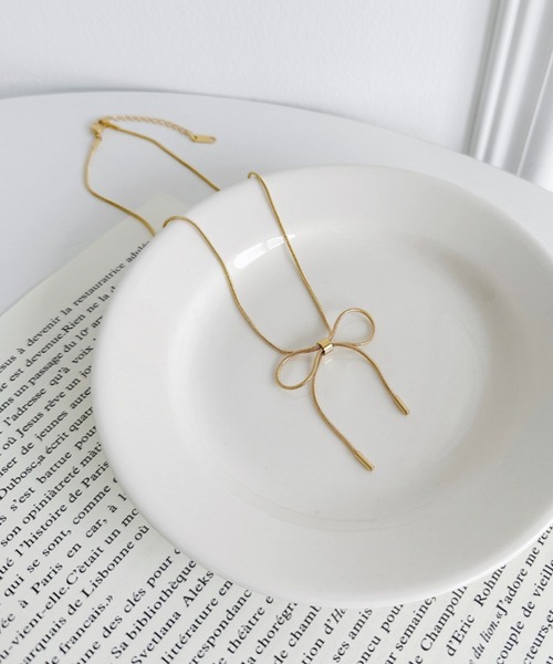 sowang（ソワン）の「スネークチェーンリボンネックレス【ステンレス】（ネックレス・レディース・ゴールド/シルバー・FREE）」の18枚目の写真