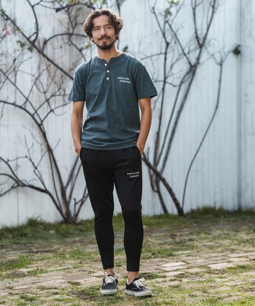 1minute 1second（ワンミニットワンセカンド）の「mt8895- cursive print henley neck cut & sewn Tシャツ（Tシャツ/カットソー・メンズ・ホワイト/ブルー系その他/トップグレー/ブラック・S/M/L/XL）」の11枚目の写真