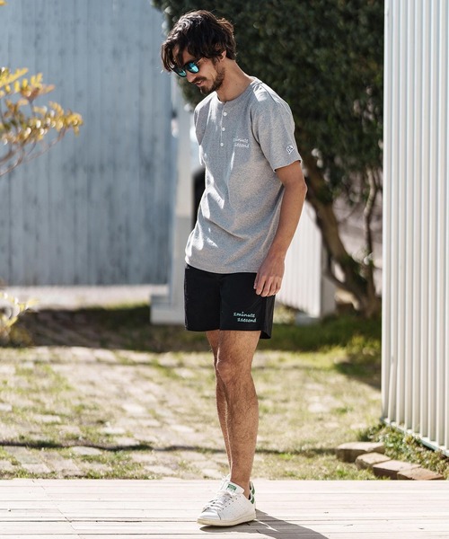 1minute 1second（ワンミニットワンセカンド）の「mt8895- cursive print henley neck cut & sewn Tシャツ（Tシャツ/カットソー・メンズ・ホワイト/ブルー系その他/トップグレー/ブラック・S/M/L/XL）」の15枚目の写真