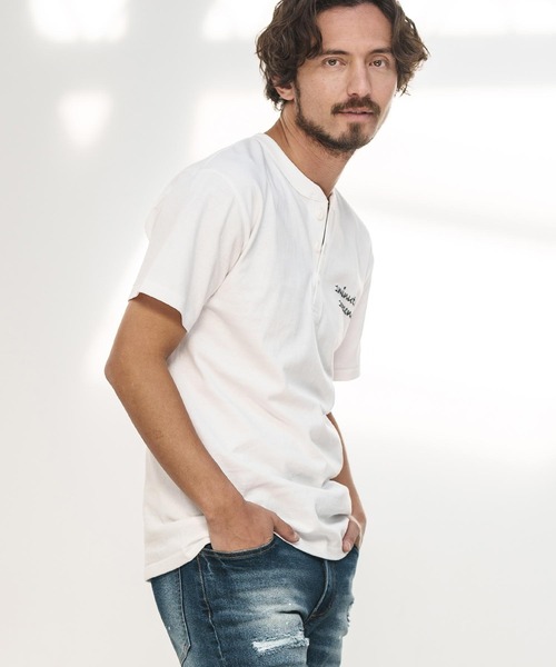 1minute 1second（ワンミニットワンセカンド）の「mt8895- cursive print henley neck cut & sewn Tシャツ（Tシャツ/カットソー・メンズ・ホワイト/ブルー系その他/トップグレー/ブラック・S/M/L/XL）」の17枚目の写真