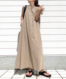 Q | 接触冷感ノースリマキシワンピース(ワンピース)