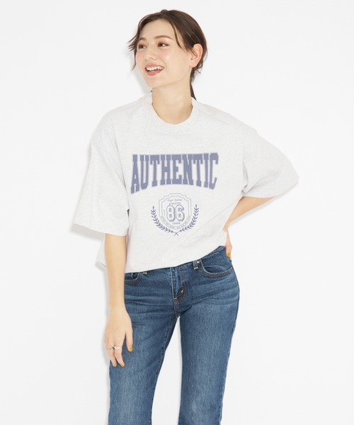 Levi's（リーバイス）の「Levi's/リーバイス グラフィック ショート丈 Tシャツ グレー AUTHENTIC ORBIT（Tシャツ/カットソー・レディース・グレー・M/S/XS）」の8枚目の写真