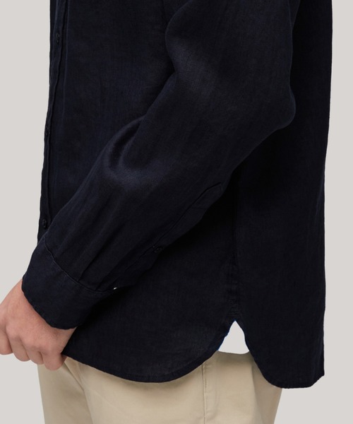 TOMMY HILFIGER(トミーヒルフィガー)の「プレミアムリネンボタンダウンシャツ(シャツ/ブラウス・メンズ・ベージュ/ブラック/ネイビー/ホワイト/カーキ/オレンジ/ネイビー系/ベージュ系・LARGE/MEDIUM/SMALL/X-LARGE)」の12枚目の写真