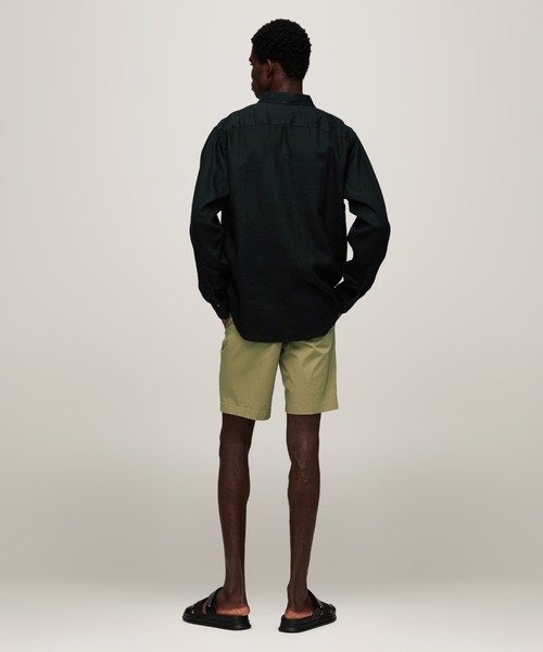 TOMMY HILFIGER(トミーヒルフィガー)の「プレミアムリネンボタンダウンシャツ(シャツ/ブラウス・メンズ・ベージュ/ブラック/ネイビー/ホワイト/カーキ/オレンジ/ネイビー系/ベージュ系・LARGE/MEDIUM/SMALL/X-LARGE)」の20枚目の写真