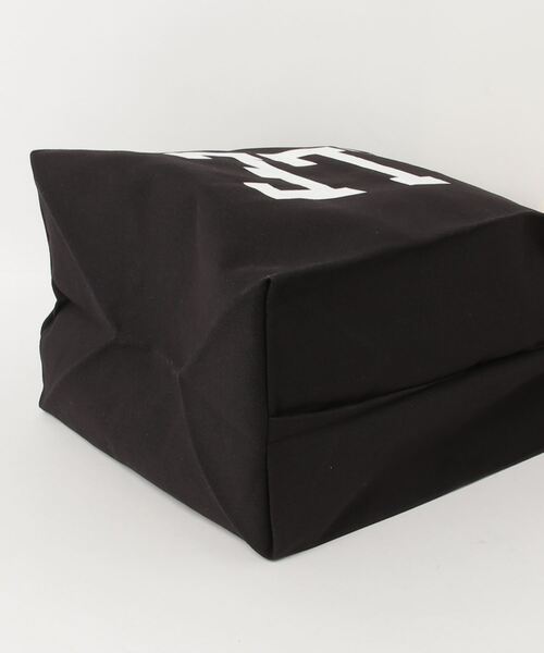 SUNNY  SPORTS（サニースポーツ）の「The BOOK STORE / ザブックストア YALE MARKET TOTE イエール大学マーケット トートバッグ（トートバッグ・メンズ・ブラック・ONE SIZE）」の3枚目の写真