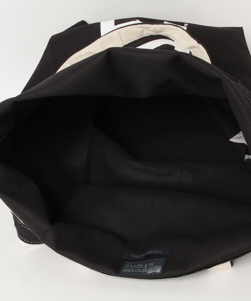 SUNNY  SPORTS（サニースポーツ）の「The BOOK STORE / ザブックストア YALE MARKET TOTE イエール大学マーケット トートバッグ（トートバッグ・メンズ・ブラック・ONE SIZE）」の4枚目の写真