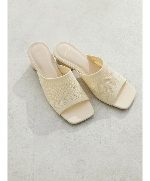 Green　Parks（グリーンパークス）の「・minia　ニットミュールサンダル（サンダル・レディース・アイボリー/ブラック・L/LL/S/M）」の2枚目の写真