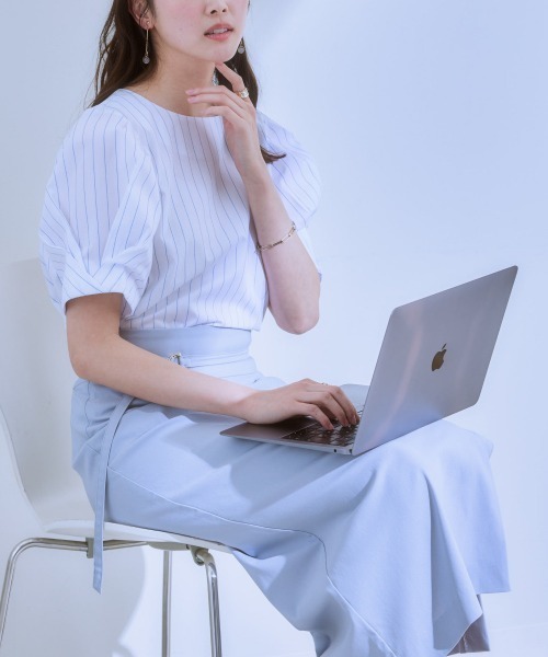7days Life Styling(セブンデイズライフスタイリング)の「綿ブロード袖タックブラウス(シャツ/ブラウス・レディース・ホワイト系/サックスブルー系・L/M/LL)」の17枚目の写真