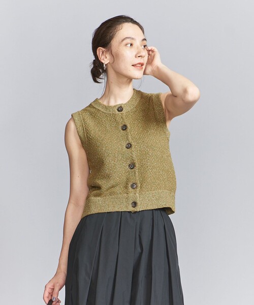 BEAUTY&YOUTH UNITED ARROWS(ビューティーアンドユースユナイテッドアローズ)の「フロントボタン ラメニット ベスト/オリーブ(ベスト・レディース・オリーブ・FREE)」の2枚目の写真